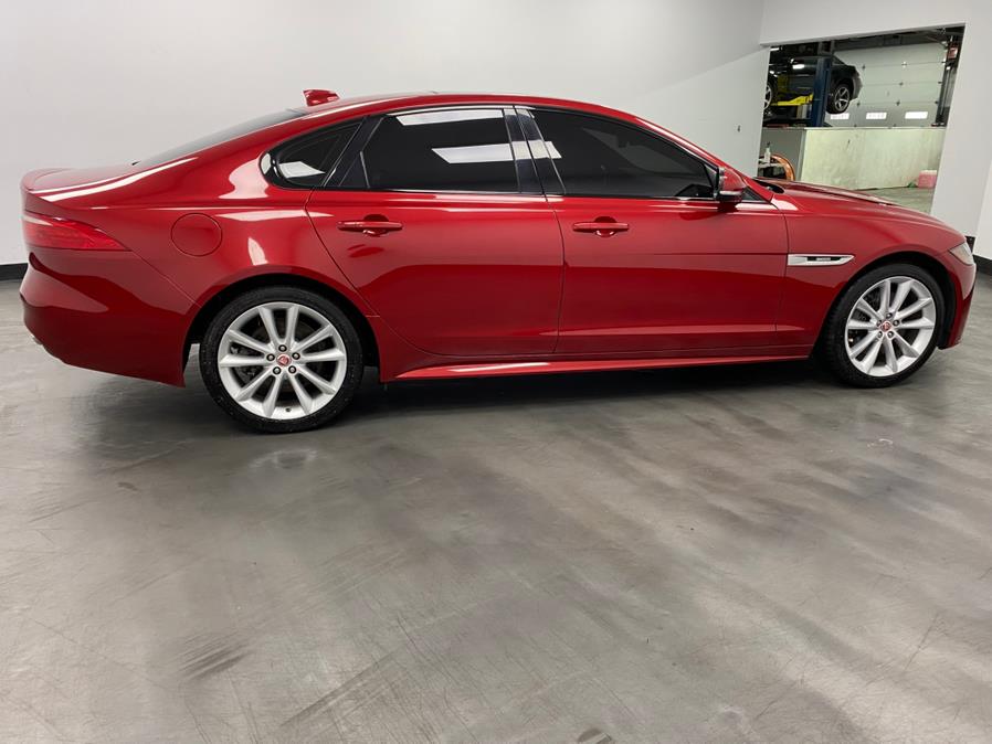 2017 Jaguar XF 35t R-Sport AWD photo