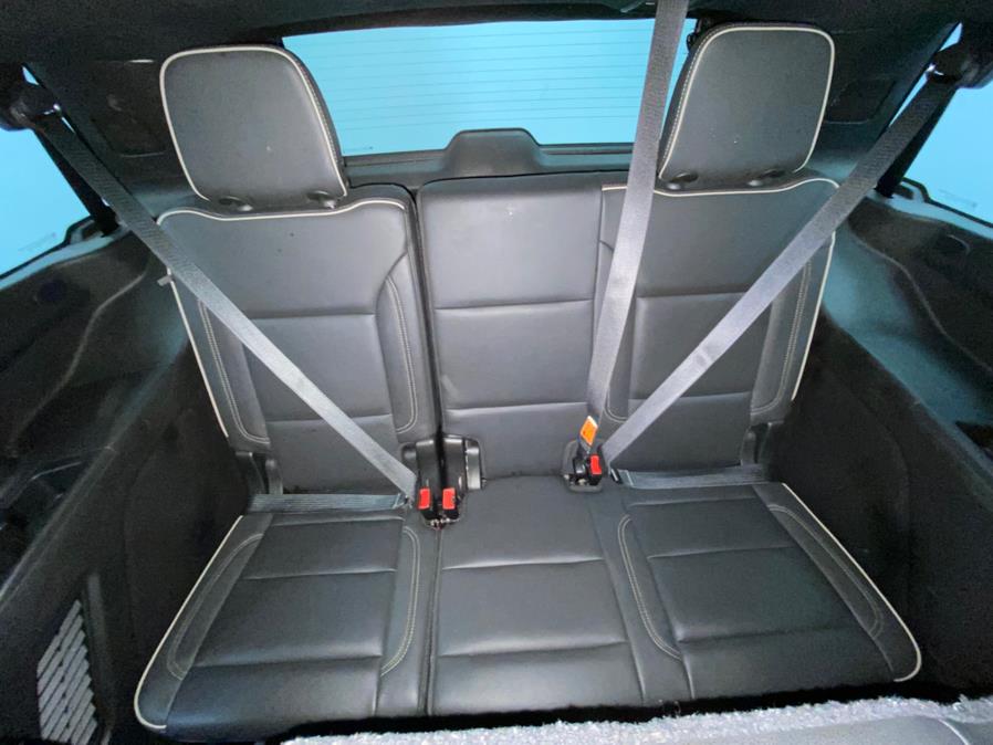 2021 GMC Yukon 4WD 4dr SLT photo
