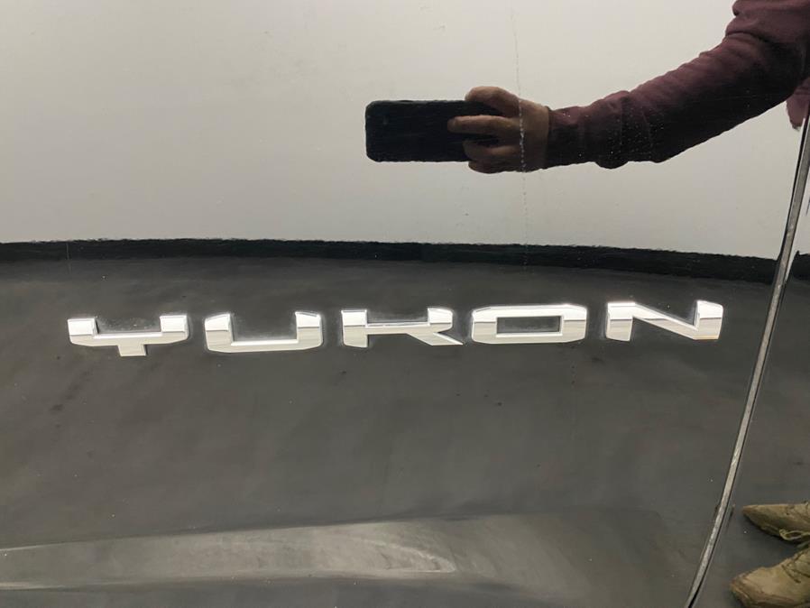 2021 GMC Yukon 4WD 4dr SLT photo