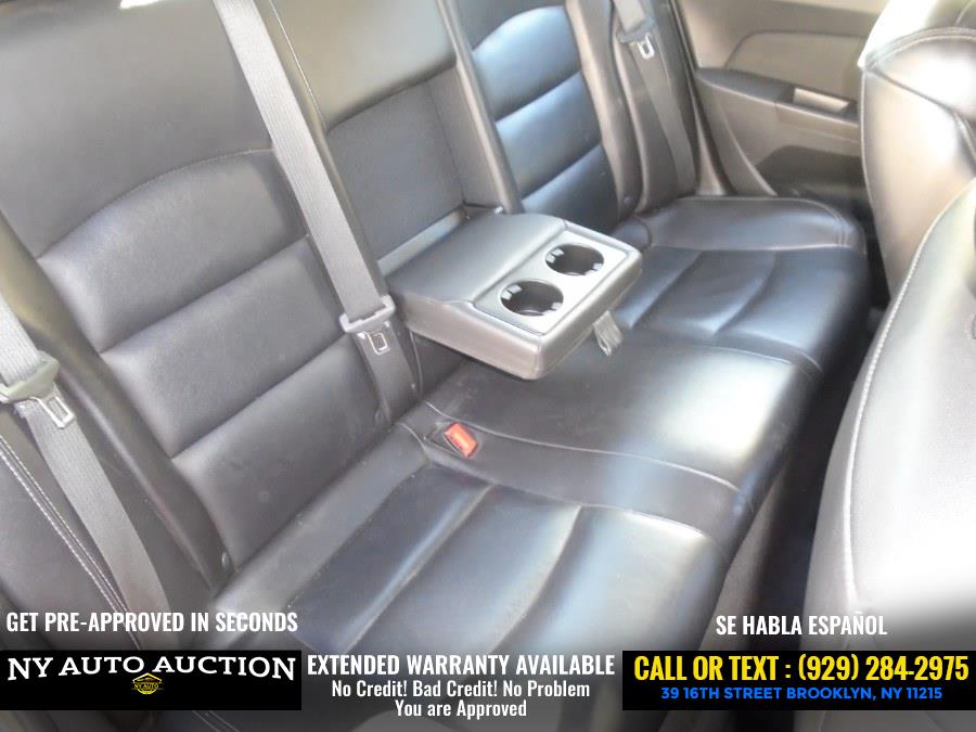 2015 Chevrolet Cruze 4dr Sdn Auto 2LT photo