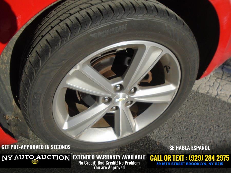 2015 Chevrolet Cruze 4dr Sdn Auto 2LT photo