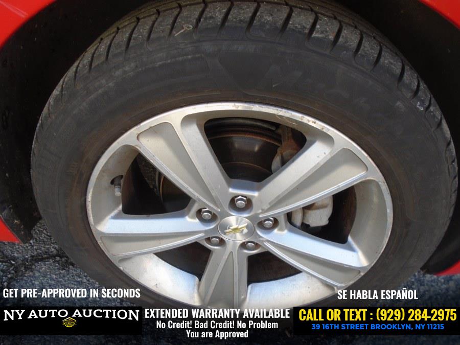 2015 Chevrolet Cruze 4dr Sdn Auto 2LT photo