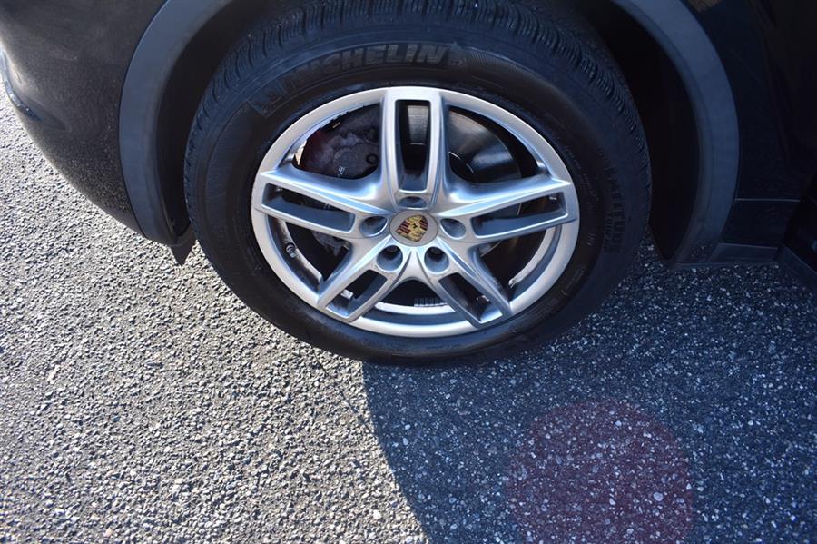 2014 Porsche Cayenne photo