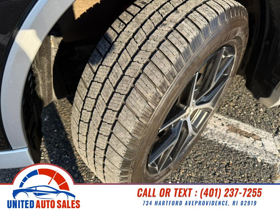 2016 Toyota RAV4 AWD 4dr SE (Natl) photo