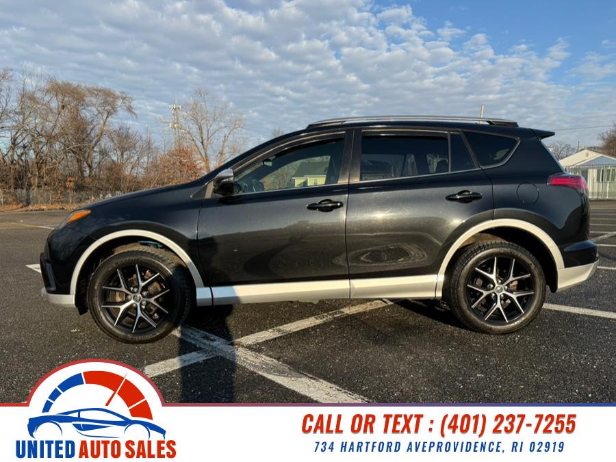 2016 Toyota RAV4 AWD 4dr SE (Natl) photo