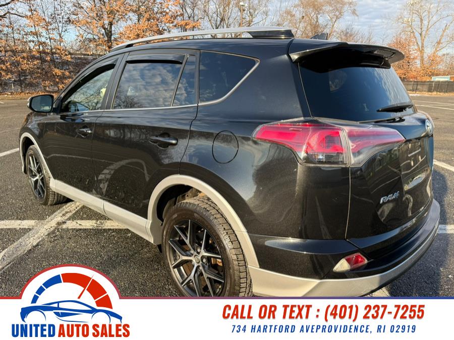 2016 Toyota RAV4 AWD 4dr SE (Natl) photo