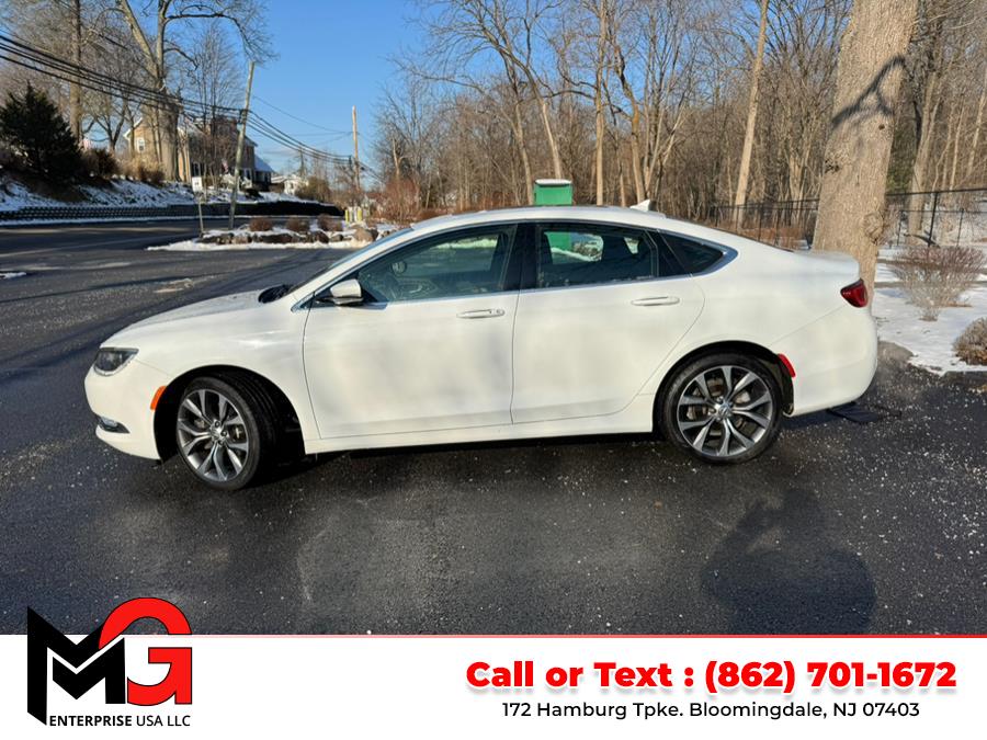 2015 Chrysler 200 C photo