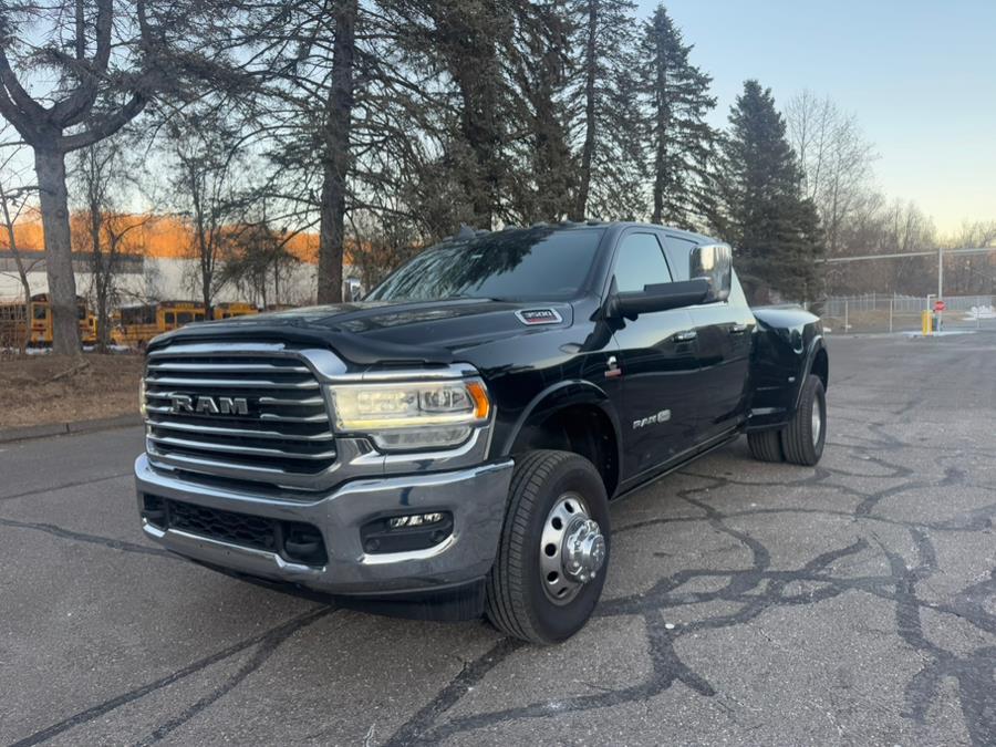 2022 RAM 3500 Longhorn 4x4 Mega Cab 6''4