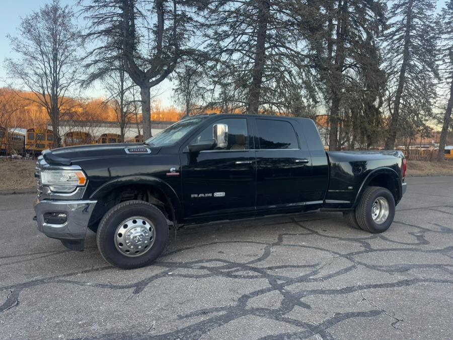 2022 RAM 3500 Longhorn 4x4 Mega Cab 6''4