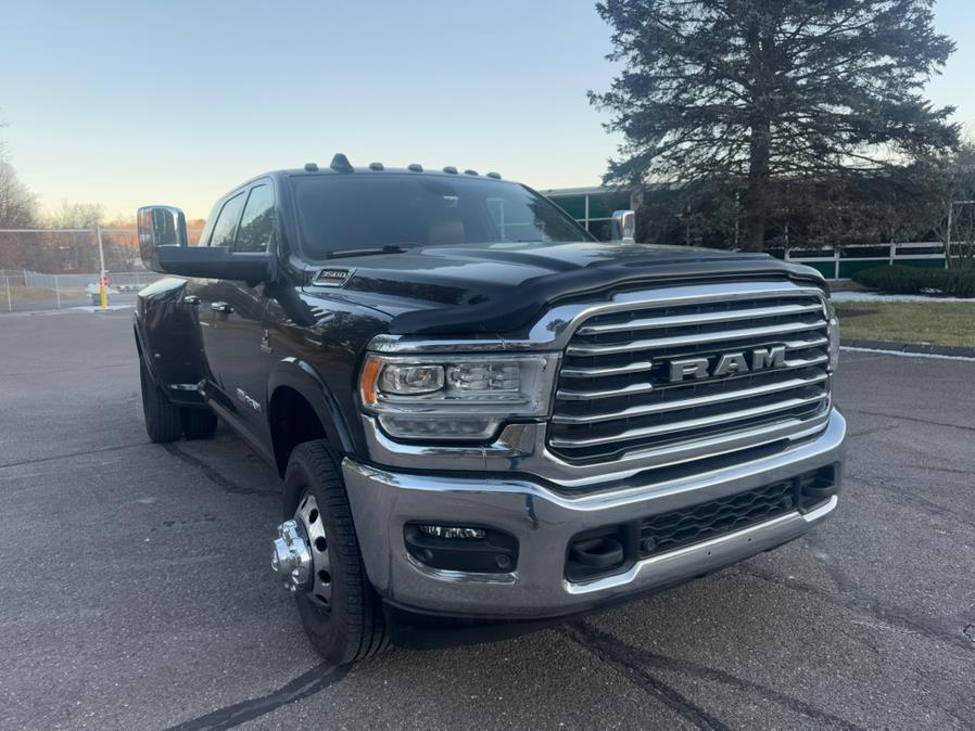 2022 RAM 3500 Longhorn 4x4 Mega Cab 6''4