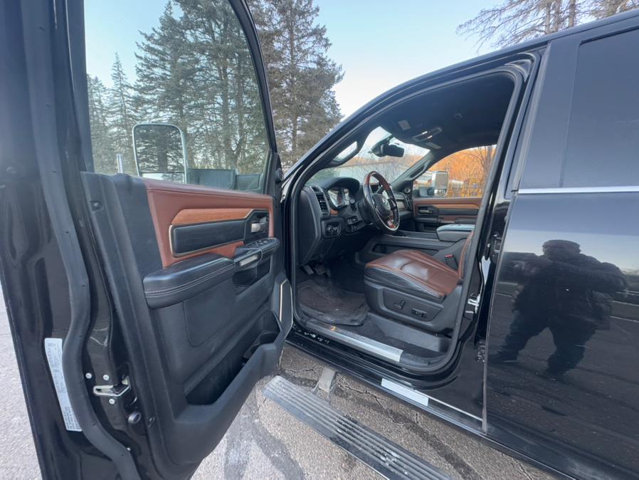2022 RAM 3500 Longhorn 4x4 Mega Cab 6''4