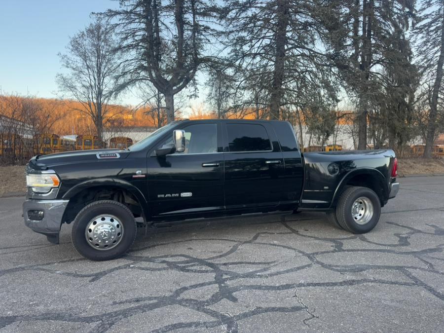 2022 RAM 3500 Longhorn 4x4 Mega Cab 6''4