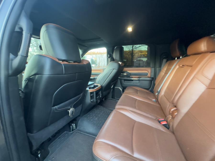2022 RAM 3500 Longhorn 4x4 Mega Cab 6''4