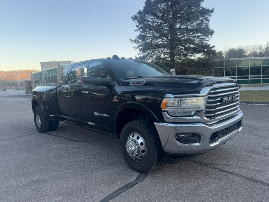 2022 RAM 3500 Longhorn 4x4 Mega Cab 6''4