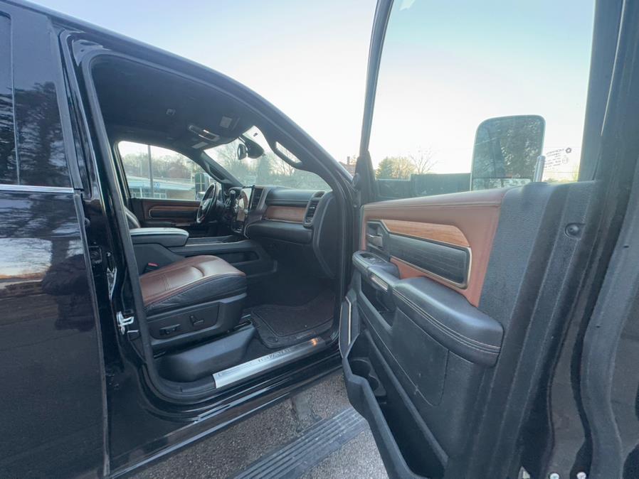 2022 RAM 3500 Longhorn 4x4 Mega Cab 6''4
