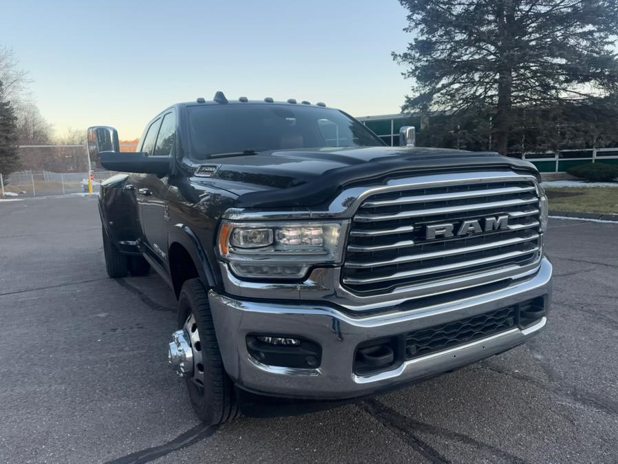2022 RAM 3500 Longhorn 4x4 Mega Cab 6''4
