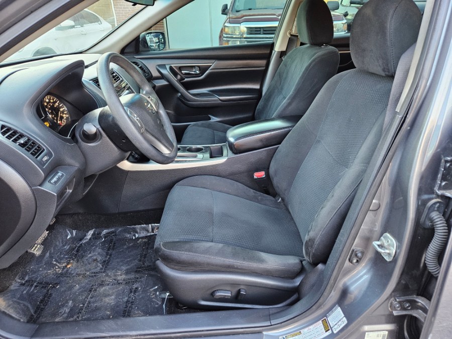 2015 Nissan Altima 4dr Sdn I4 2.5 SV photo