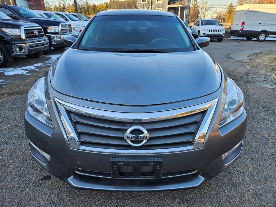 2015 Nissan Altima 4dr Sdn I4 2.5 SV photo