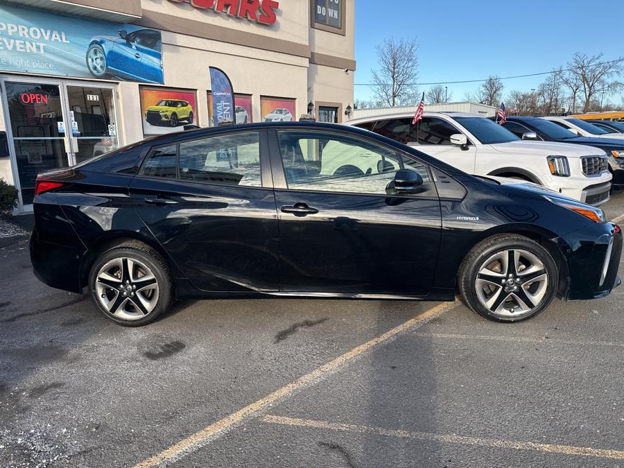 2022 Toyota Prius XLE photo