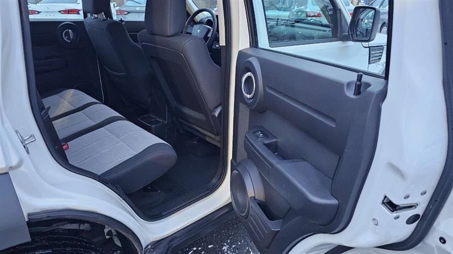 2008 Dodge Nitro SXT photo