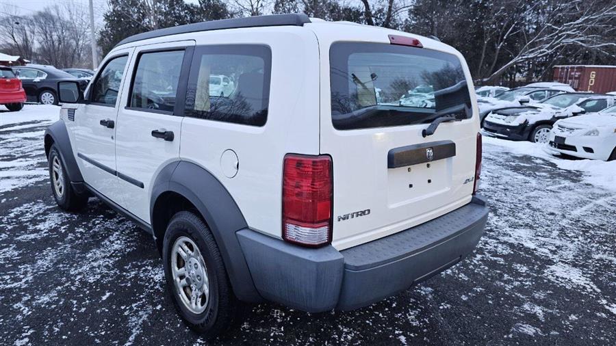 2008 Dodge Nitro SXT photo