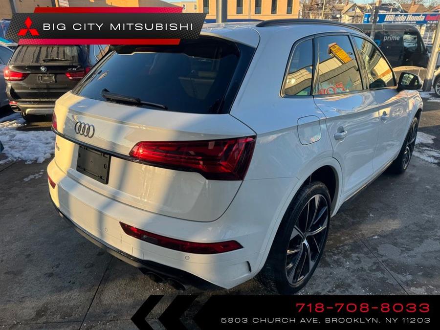 2021 Audi SQ5 Prestige photo