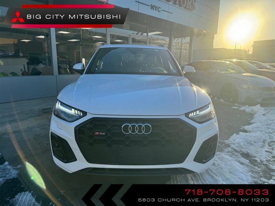 2021 Audi SQ5 Prestige photo