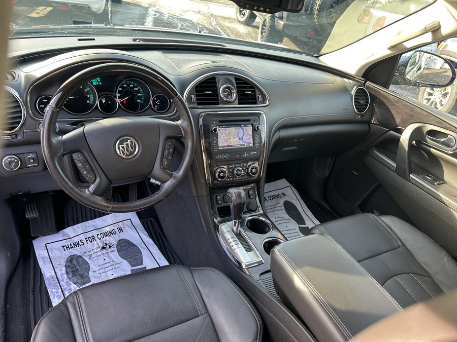 2017 Buick Enclave AWD 4dr Leather photo