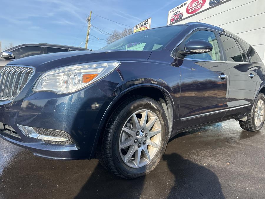 2017 Buick Enclave AWD 4dr Leather photo