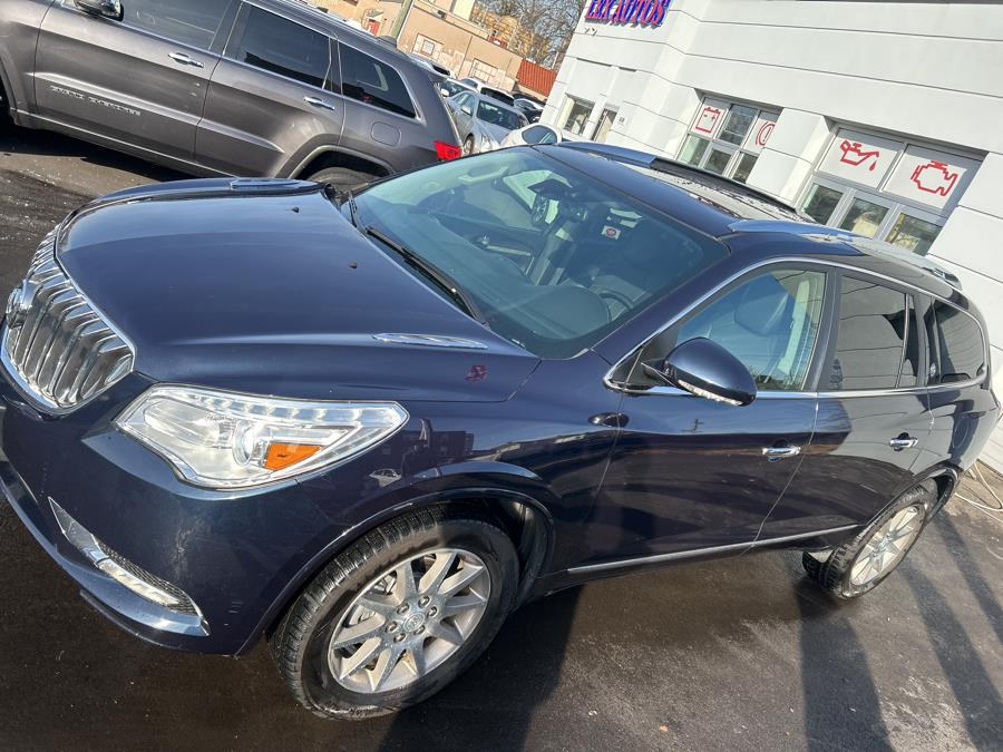 2017 Buick Enclave AWD 4dr Leather photo