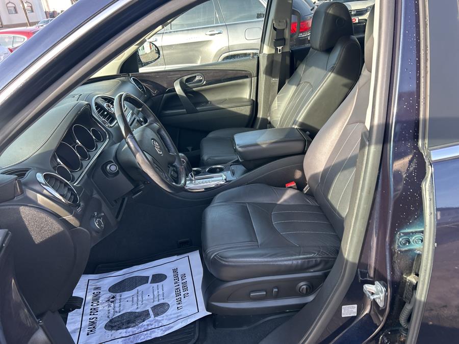 2017 Buick Enclave AWD 4dr Leather photo