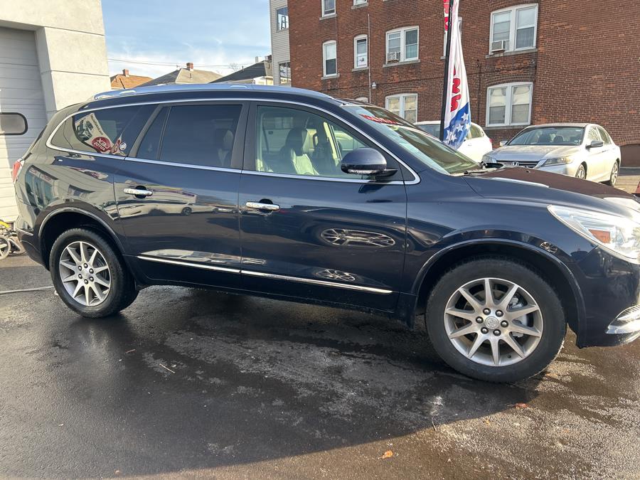 2017 Buick Enclave AWD 4dr Leather photo