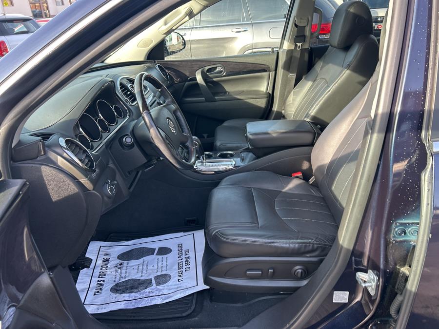 2017 Buick Enclave AWD 4dr Leather photo