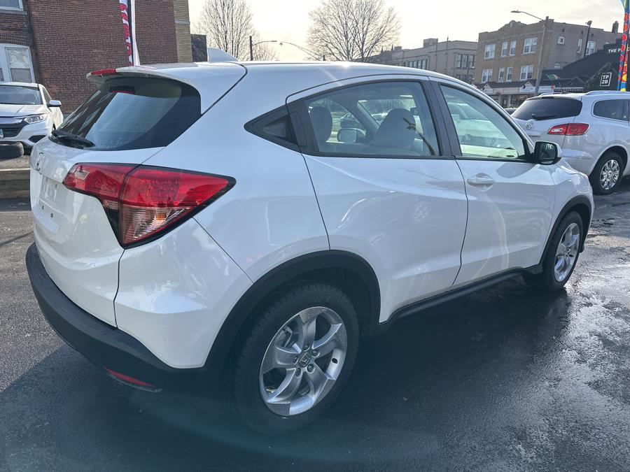 2016 Honda HR-V 2WD 4dr CVT LX photo