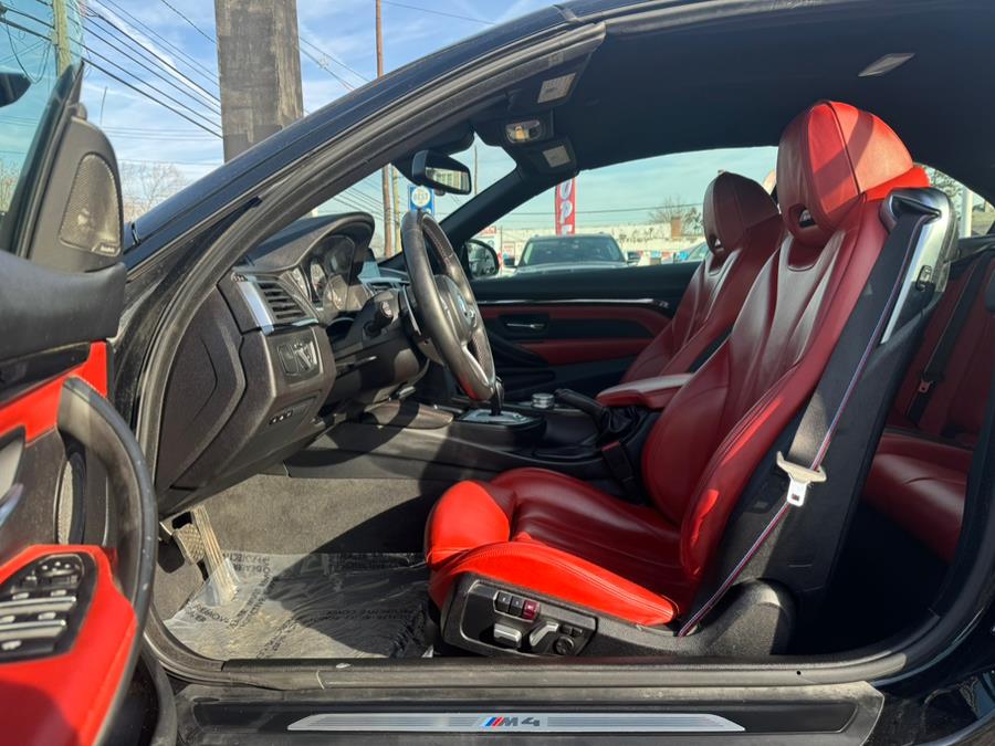 2018 BMW M4 Convertible photo