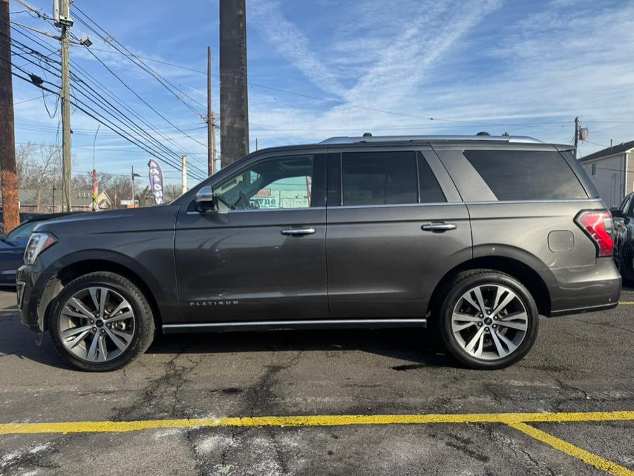 2021 Ford Expedition Platinum 4x4 photo