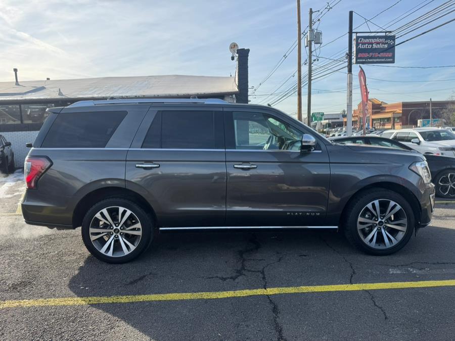 2021 Ford Expedition Platinum 4x4 photo