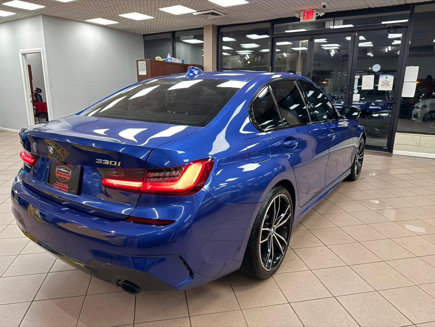 2021 BMW 3-Series 330i xDrive Sedan North Americ photo