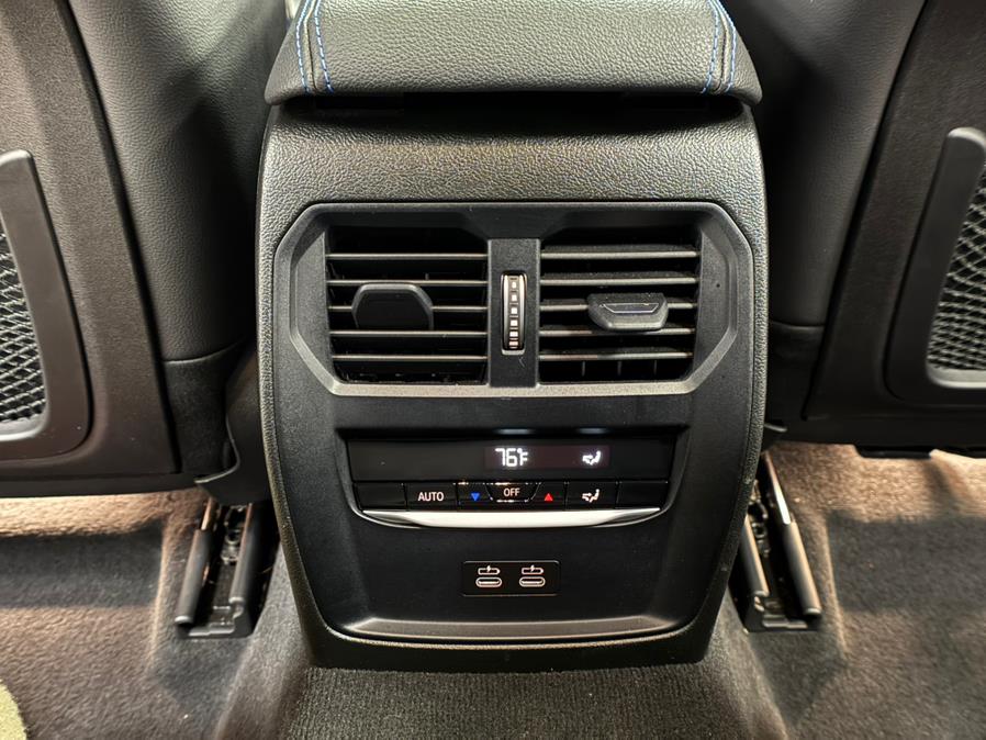 2021 BMW 3-Series 330i xDrive Sedan North Americ photo