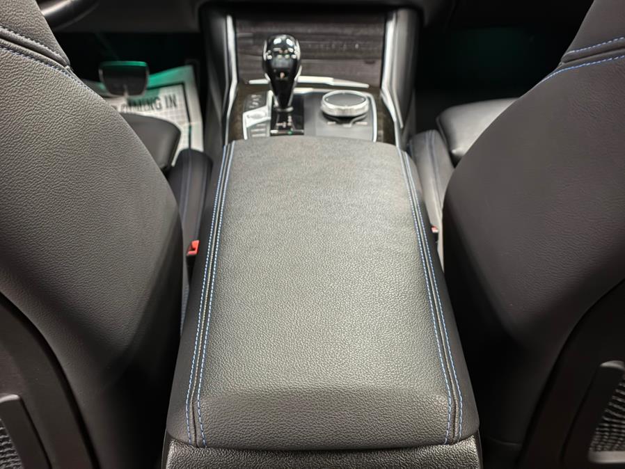 2021 BMW 3-Series 330i xDrive Sedan North Americ photo