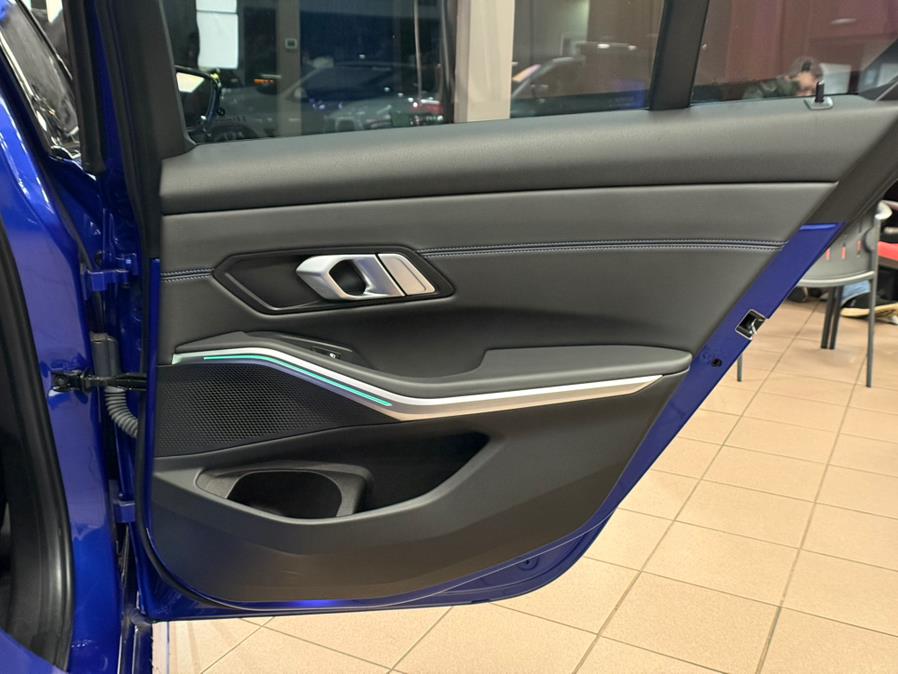 2021 BMW 3-Series 330i xDrive Sedan North Americ photo