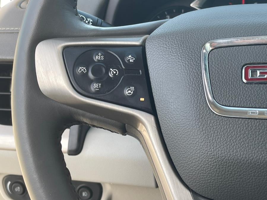 2019 GMC Terrain AWD 4dr Denali photo
