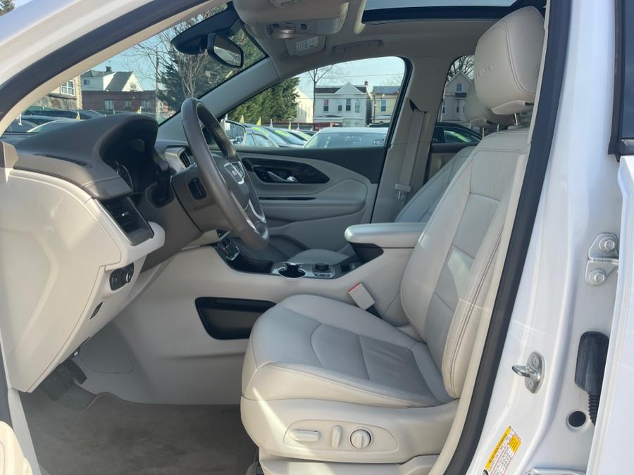 2019 GMC Terrain AWD 4dr Denali photo