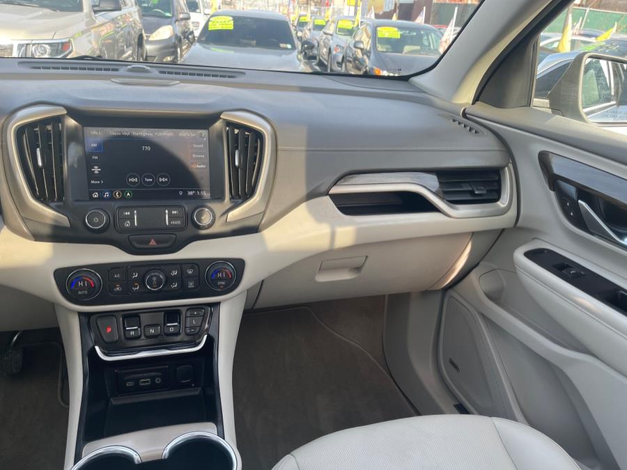 2019 GMC Terrain AWD 4dr Denali photo