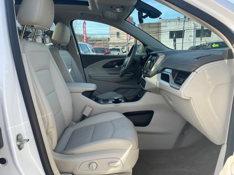 2019 GMC Terrain AWD 4dr Denali photo