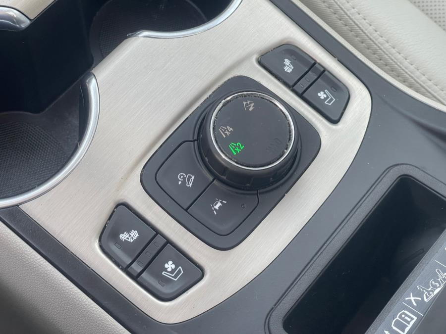 2019 GMC Terrain AWD 4dr Denali photo