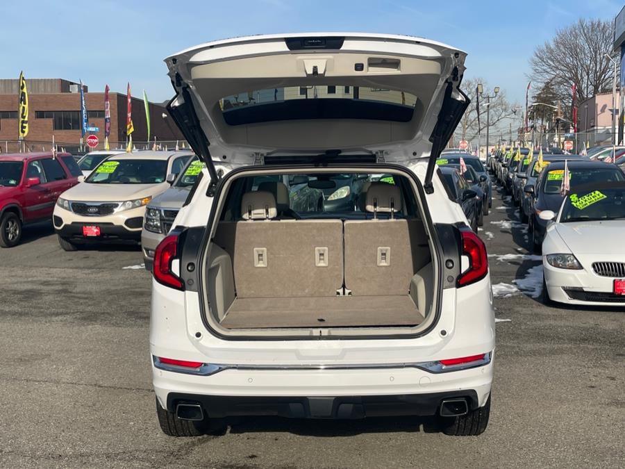 2019 GMC Terrain AWD 4dr Denali photo