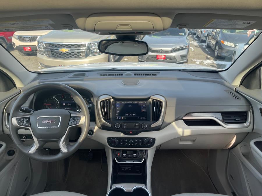 2019 GMC Terrain AWD 4dr Denali photo