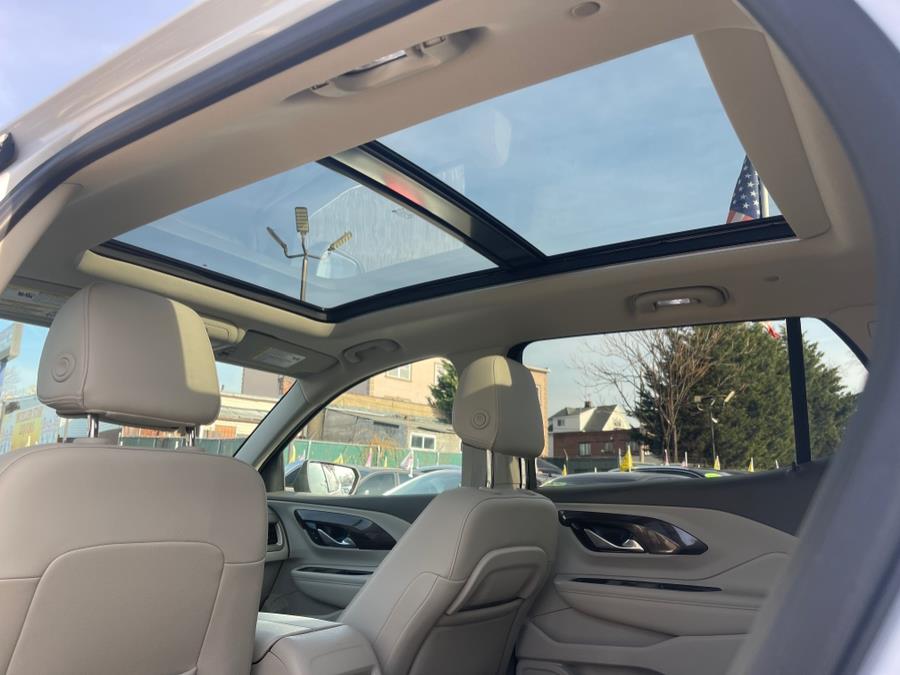 2019 GMC Terrain AWD 4dr Denali photo