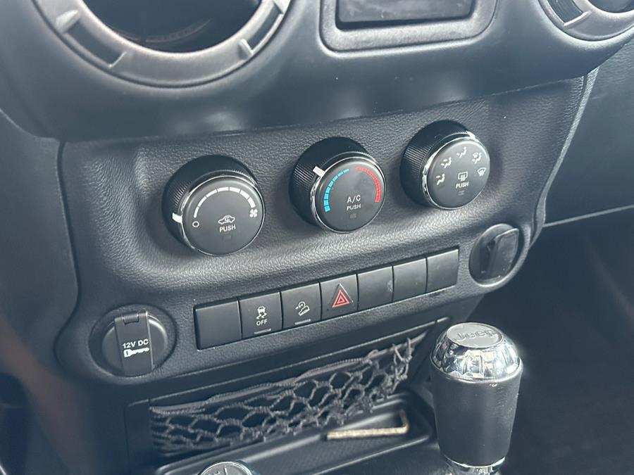 2016 Jeep Wrangler Unlimited Sport photo